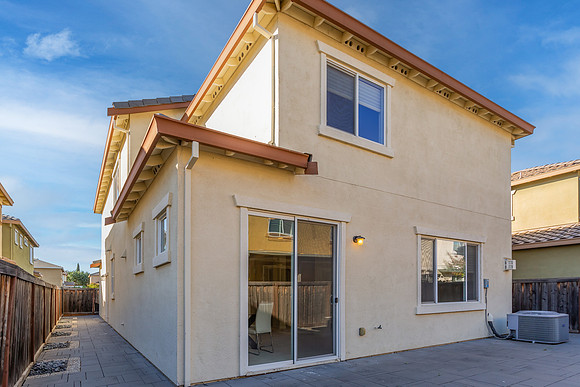 584 Del Mar Cir_04