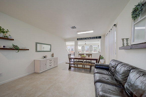 578 Tawny Lake Place_26