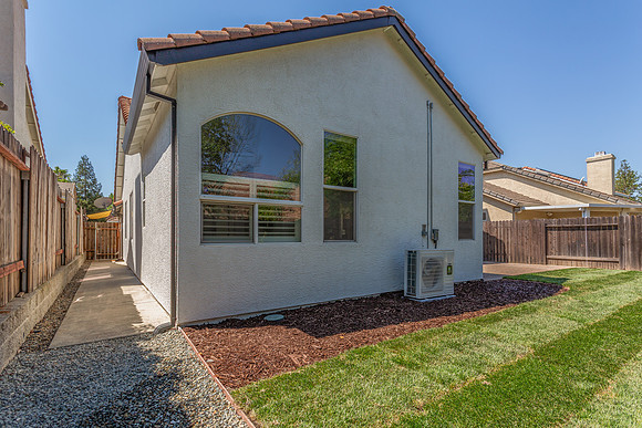 2205 Misty Hollow Dr_106