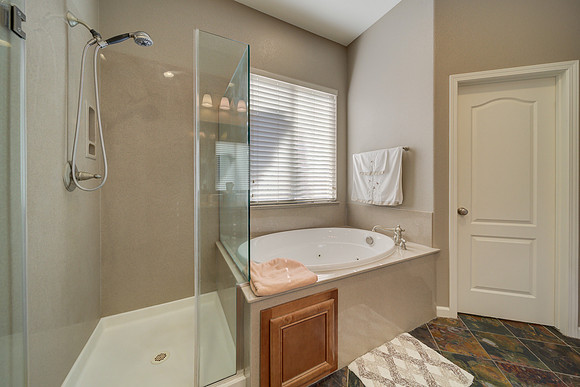 920 Antiquity Dr_58