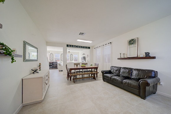 578 Tawny Lake Place_25