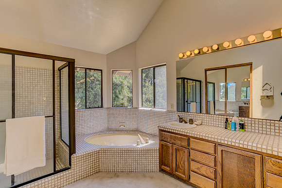 4589 McCready Court_58