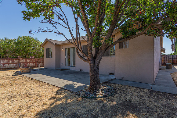 1011 Westwind Way_07