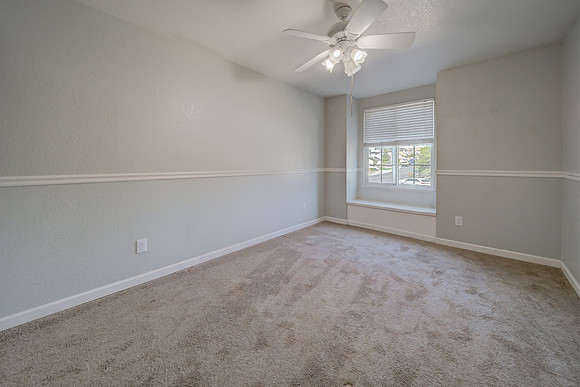 2415 Tea Court_44