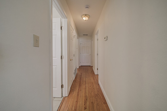 2100 San Gabriel Street_129