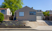 948 Benicia Road, Vallejo