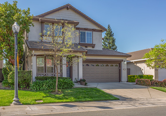 2170 Bradburn Dr_102