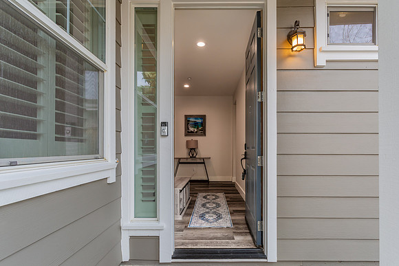 3982 Lucero Street_23