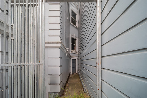 224-226 Clayton St_ 103