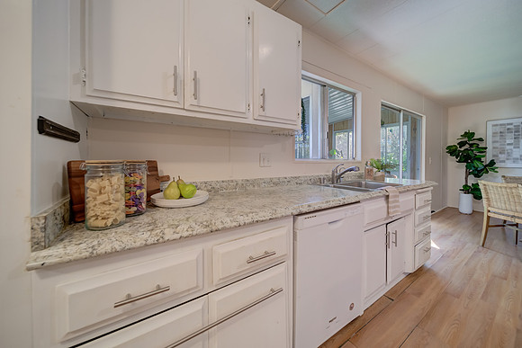 6468 - #122 Washington Street_118
