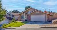121 Thresher Drive_03