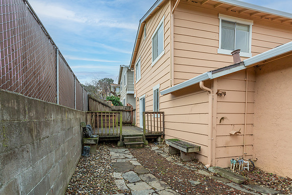 47 Parrott St_06