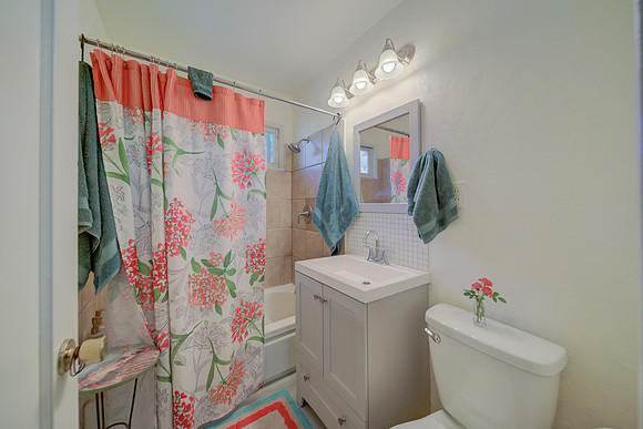 1812 Utah Street_127