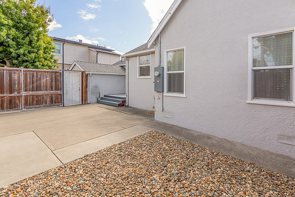2328 Napa Street_109