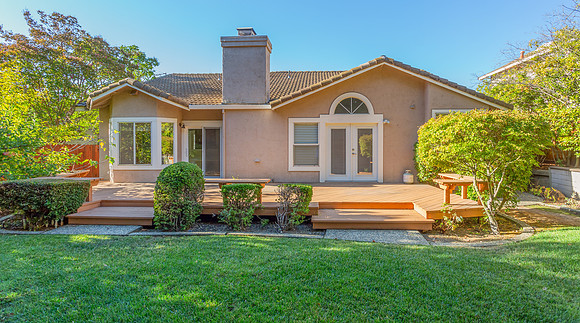 3316 Colonial Ct_107