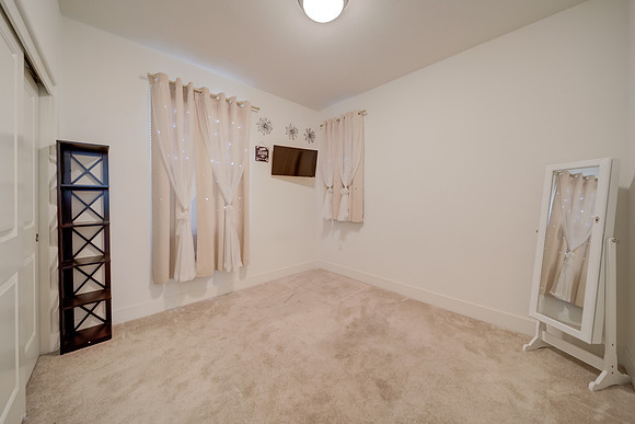 3045 Balance Circle_22