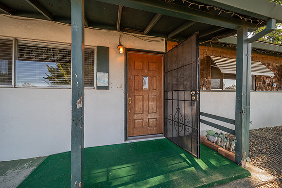 490 Pear Tree Lane_13