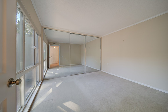 1221 Oakmont Drive, Unit 2_119