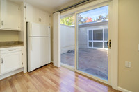 1221 Oakmont Drive, Unit 2_11