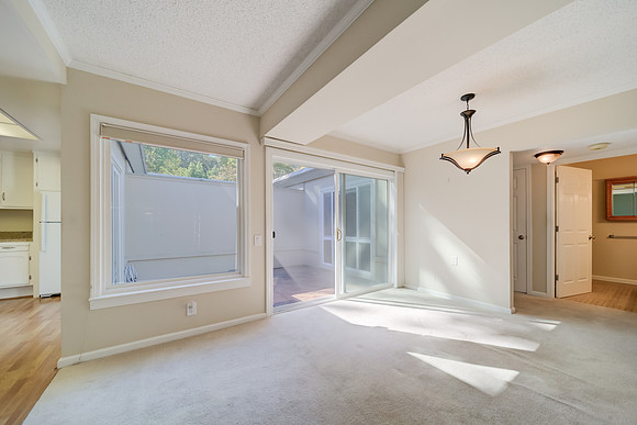1221 Oakmont Drive, Unit 2_12