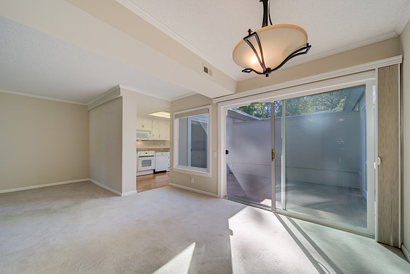 1221 Oakmont Drive, Unit 2_13