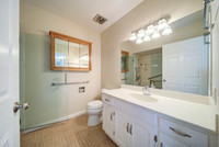 1221 Oakmont Drive, Unit 2_16