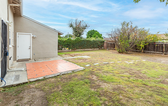 2728 Capistrano Street_09