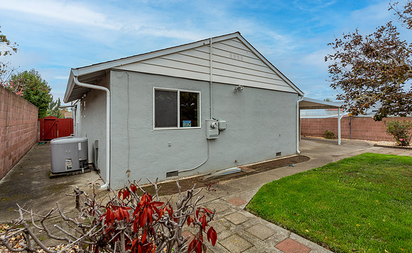 818 Ashwood Avenue_09