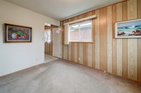 818 Ashwood Avenue_17