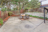 100 Alameda Place_06