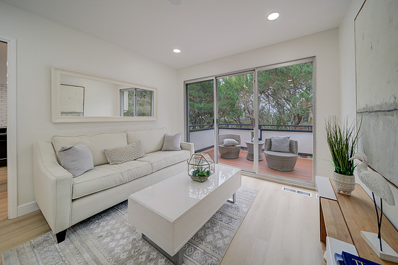 100 Alameda Place_22