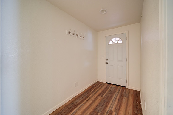 3217 Helen Street_24