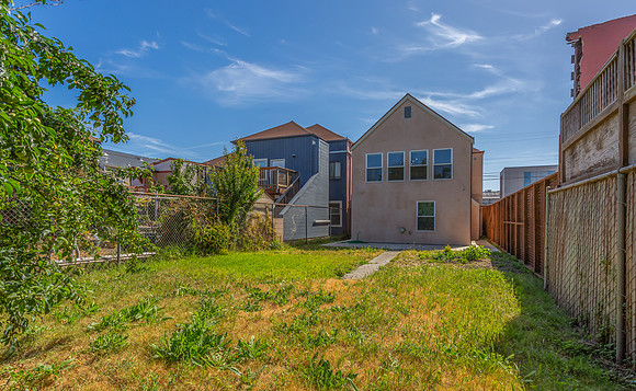 3217 Helen Street_107
