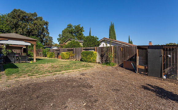 185 Dover Way_40