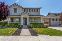 27 Foxglove Court, Oakley