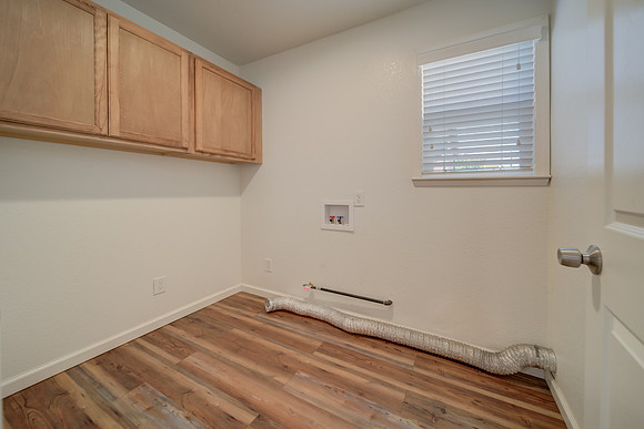 3217 Helen Street_38