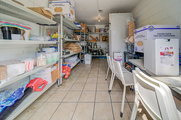 1708 W Texas Street_26