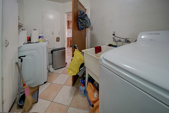 567 34th Street_23