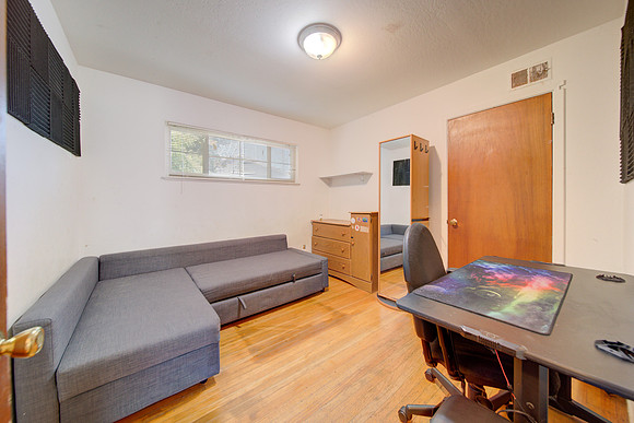 567 34th Street_129