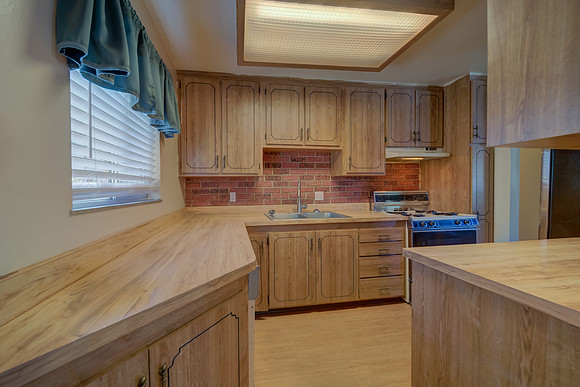 490 Pear Tree Lane_22