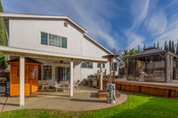 160 Bristol Dr_06