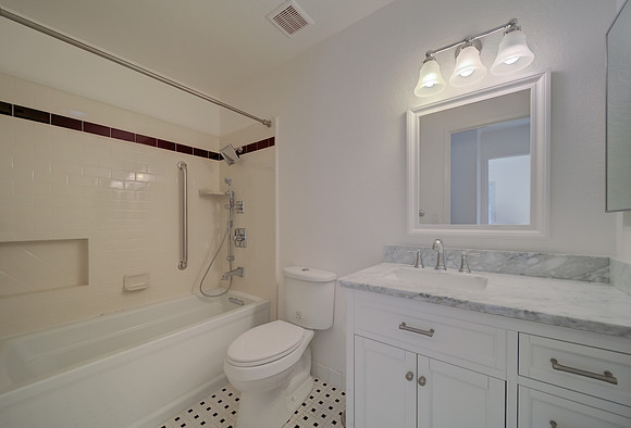 2517 Ericsson Court_132
