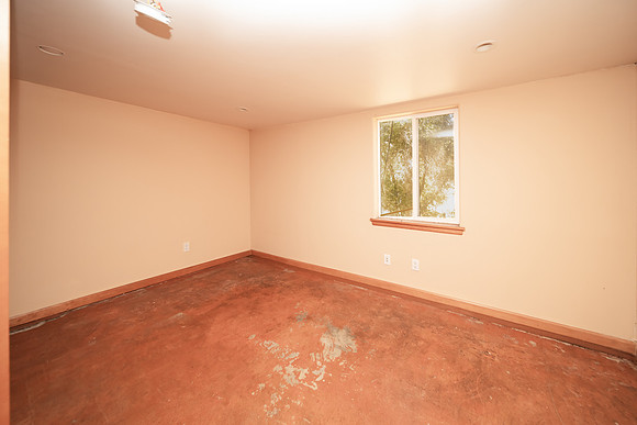 5950 Highway 128_116