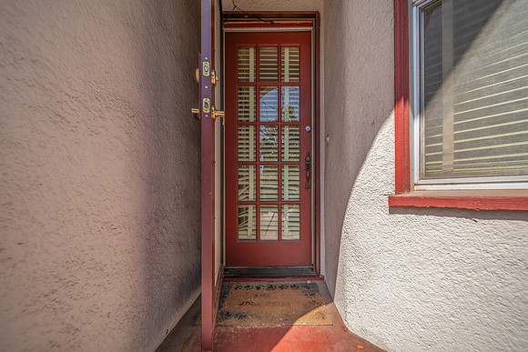 3217 Helen Street_44