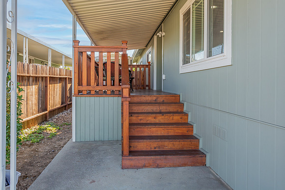 142 Segovia Drive_03