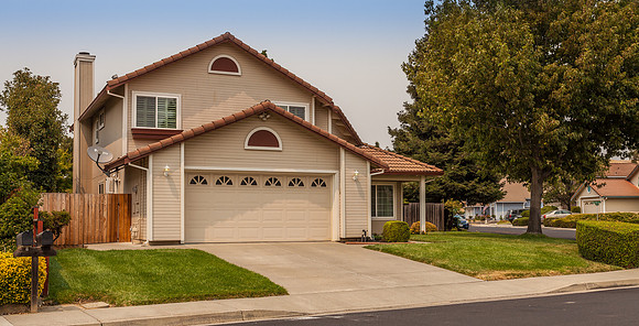 2763 Seabreeze Dr_02