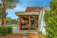 1708 W Texas Street_03