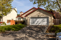 608 Charles Way_02