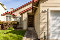 608 Charles Way_05