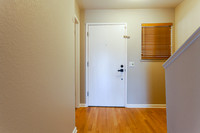403 Tabor Av_06